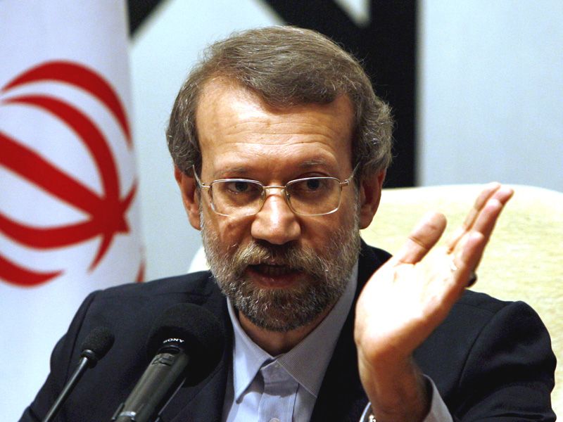 یکی از ویژگی‌های آیت‌الله مهدوی‌کنی دقت نظر وی در مسیر درست انقلاب بود