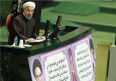 ما نمی خواهیم كه دانشگاه از سیاست فاصله داشته باشد و از مسایل سیاسی بی خبر باشد/دکتر نیلی فردی لایق، توانمند و پایبند به انقلاب و نظام است