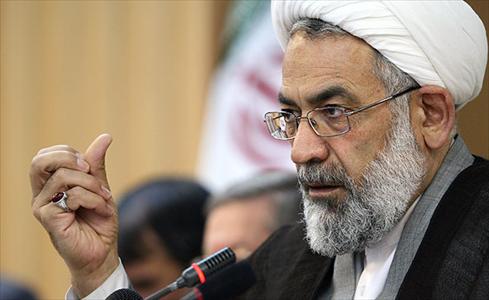 دستگاه‌های دولتی نیروهای شرکتی را استخدام یا در صورت عدم نیاز،اخراج کنند 