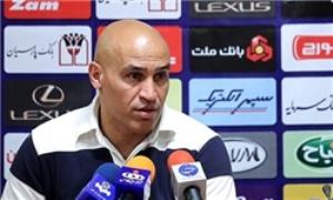 منصوریان: دوست ندارم این شکلی سرمربی استقلال شوم