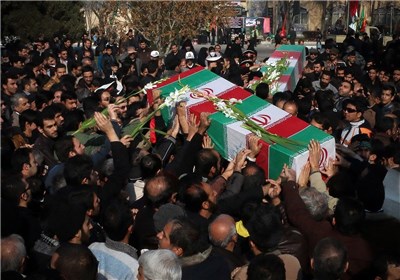 پیکر مطهر ۱۲۱ شهید تازه تفحص شده در اهواز تشییع می‌شود