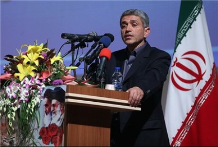 وزیر اقتصاد:  با رفع تحریم ها رشد اقتصادی کشور بالغ بر هشت درصد خواهد شد