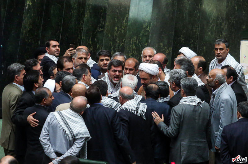 تكلیف نمایندگانی كه آداب سخنوری را نمی دانند، در اسفند امسال مشخص می شود؟ 