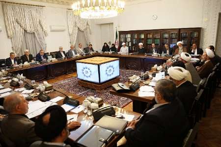 تاکید رییس جمهوری بر ادامه پیگیری ابعاد حادثه منا توسط دولت