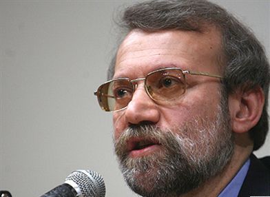 لاریجانی: اسنادی مبنی بر قبول غنی سازی هسته ای توسط 1+5 داریم / ایران با عزت مذاکره کرد