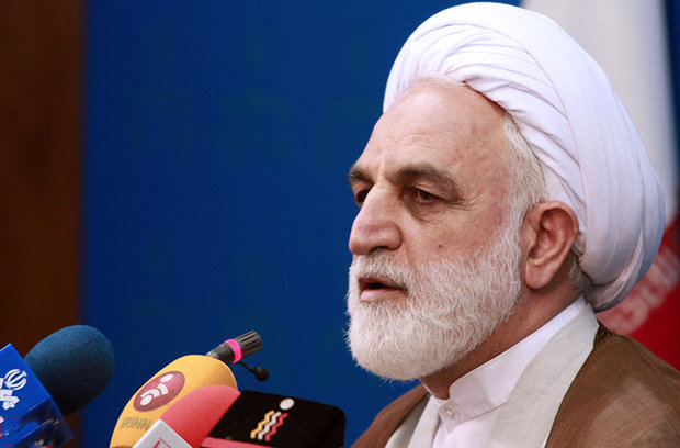 حکم جیسون رضائیان صادرشد/ پرونده احمدی نژاد درحال رسیدگی است
