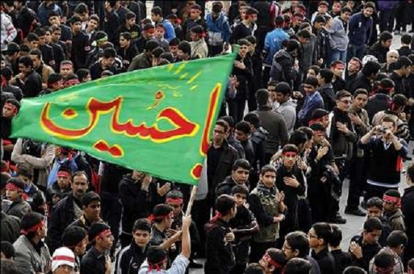 مجالس امام حسین نباید به میتینگ سیاسی تبدیل شود