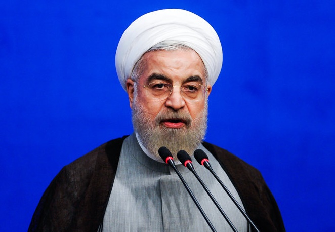 عبور از چالش هسته‌ای بدون سرخم کردن در برابر قدرتها، امتحان الهی بود