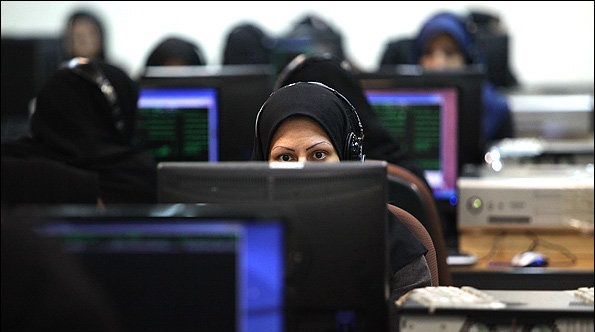 تب دکترا بازار کار را گرفت/ خروج ۵۳۱ هزار بی‌سواد از اشتغال