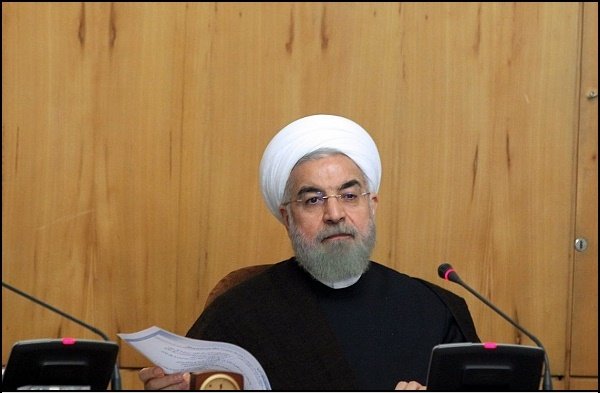 ملت در مسیر انقلاب، متحد و آگاه است/مبارزه با نفوذ ضروری است