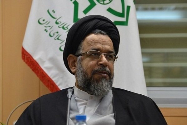 مردم با آرامش به کربلا بروند/امنیت مطلوب در مرزها حاکم است