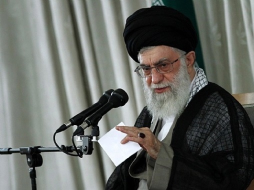 می‌گویند از نفوذ استفاده جناحی کردند، خوب نکنند؛ اسم را بدون محتوای لازم مطرح نکنند و جناح‌ها همدیگر را متهم نکنند