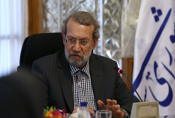 مشکلات اقتصادی با بزک کردن قابل حل نیست