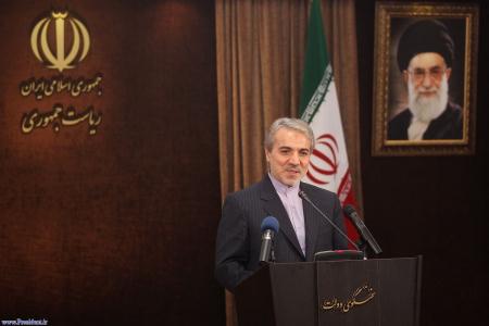 نوبخت: تعهدات سفر دولت به خراسان رضوی تا پایان سال مالی 94 انجام می شود
