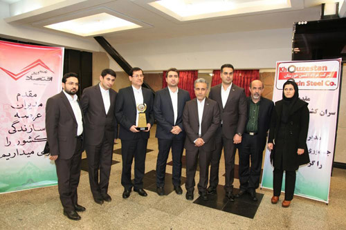 افتخاری دیگر برای استان خوزستان قنواتی مدیر عامل شرکت فولاد اکسین  بعنوان مدیر جهادی جمهوری اسلامی ایران برگزیده شد 