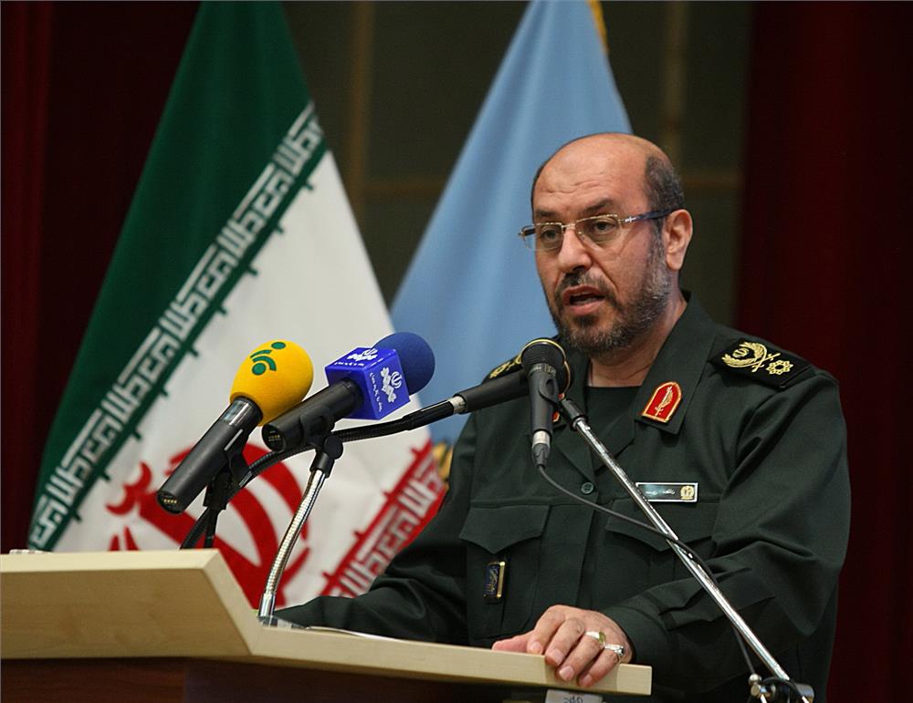 وزیر دفاع پرتاب ماهواره فجر را به محضر فرماندهی کل قوا و رئیسجمهور تبریک گفت