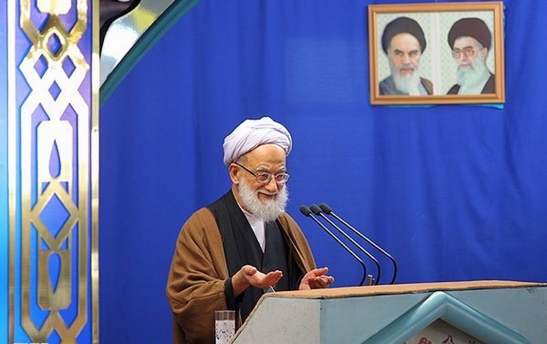 آیت الله امامی کاشانی: عامل اصلی پیروزی انقلاب باعظمت، ولایت فقیه و انسجام ملت در پیروی از امام امت و داشتن تقوا بود