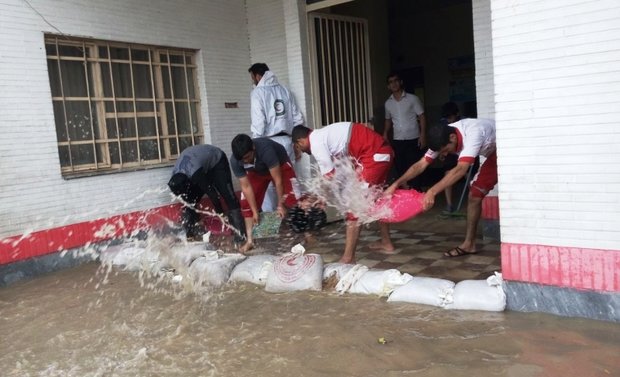 امدادرسانی به ۴۵۵ خانوار گرفتار سیل در خوزستان