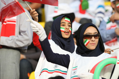 تکذیب موافقت با حضور زنان در ورزشگاهها