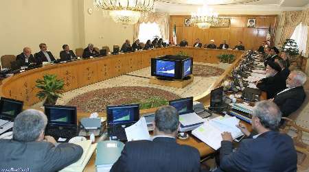 تاکید دکتر روحانی بر استمرار تلاش ها تا دستیابی به توافق نهایی /گزارش ظریف و صالحی از روند مذاکرات هسته ای
