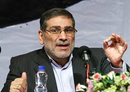 شمخانی: بازبینی راهبردها و سازوکارهای مقابله ای در نیروی انتظامی ضروری است