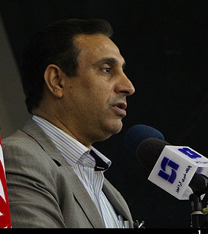 سیاحی: استاندار خوزستان برای كاهش سهمیه آب استان از كرخه دفاع كرد