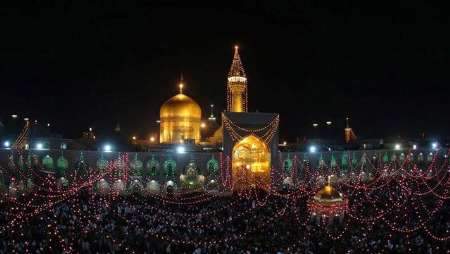 حرم مطهر رضوی در سالروز میلاد امام علی (ع) غرق نور و سرور شد