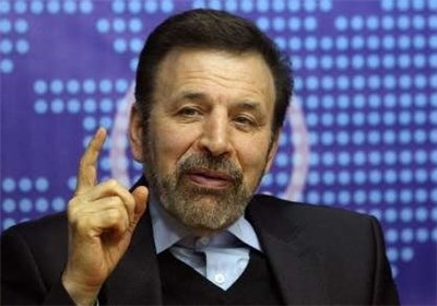 واعظی: لزوم تغییر در مخابرات/ مخابرات باید مدیران و پرسنل خود را کاهش دهد