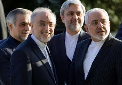 سفر ظریف به‌همراه صالحی و فریدون به وین 