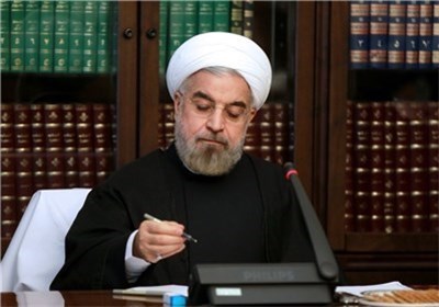 روحانی سیاستهای کلی برنامه ششم توسعه را به سازمان مدیریت و برنامهریزی ابلاغ کرد