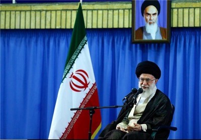 رهبرمعظم انقلاب: سیاست‌بازی سمّ محیط‌های علمی است