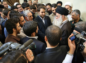 علم اندوزی؛ مطالبه رهبری از دانشگاهیان