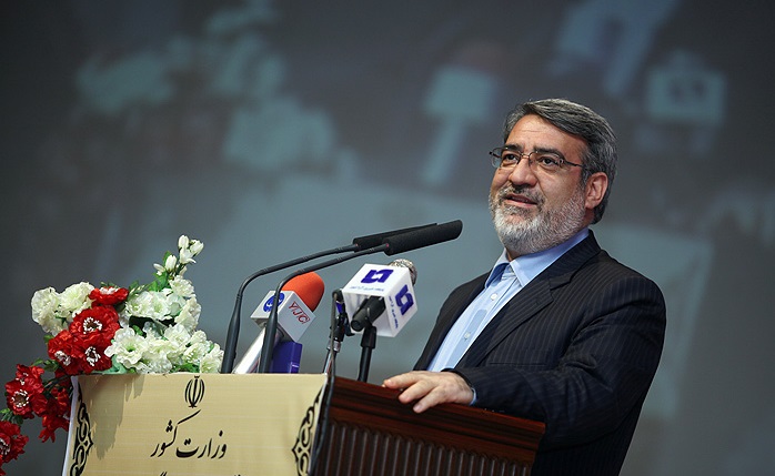  عزل و نصب های سیاسی رحمانی فضلی را به صحن مجلس کشاند