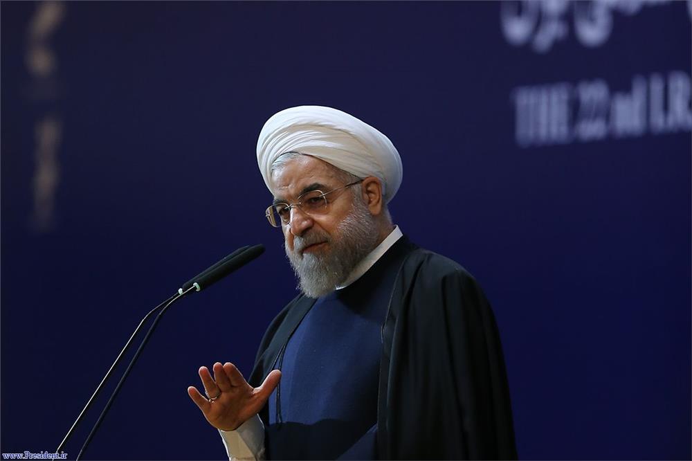 روحانی: گسترش شبکه ملی اطلاعات پرسرعت، ارزان و ایمن است