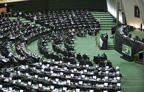 بهترین زمان رسیدگی به برنامه ششم قبل از لایحه بودجه 95 است 