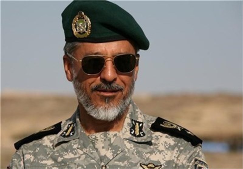 دریادار سیاری: جنگنده و ناو آمریکایی برای جمع‌آوری اطلاعات نزدیک منطقه رزمایش ارتش شده بودند 
