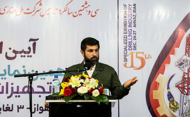 ساخت داخلی تجیهزات پرمصرف در صنعت نفت توسعه می یابد/ اکثر پروژه های اجتماعی صنعت نفت در خوزستان اجرا می شود/ ۷۵ درصد کالاهای ساخت داخل حفاری را شرکتهای خوزستانی تولید می کنند/ ۵۰۰ میلیارد تومان تسهیلات به واحدهای تولیدی خوزستان پرداخت می شود