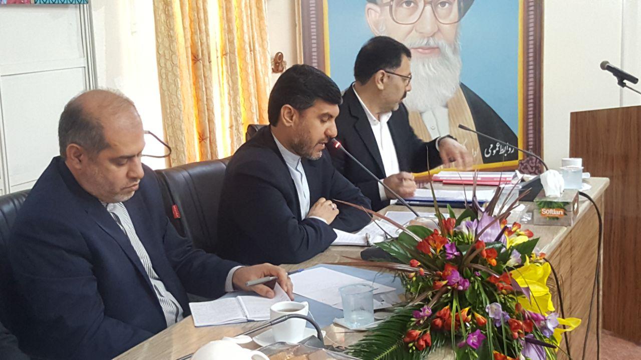 سفر استانی جلیلی معاون وزیر اقتصاد و دارائی به مهمترین بندر کرانه جزایر خلیج فارس و تنکه هرمز/جلیلی معاون وزیر اقتصاد و دارایی: عدم شفاف سازی اطلاعات، مجازات های جدی را در پی دارد/ قانون ارزش افزوده به نفع بخش خصوصی و مناطق کمتر توسعه یافته در حال اصلاح است/ فضای تعاملی که امروز وزارت اقتصاد در آن به سر می برد در راستای منویات مقام معظم رهبری است