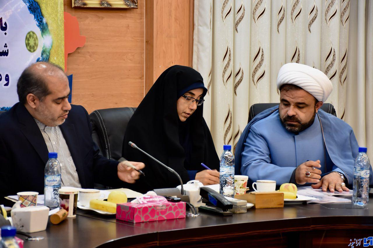جلیلی معاون وزیر اقتصاد در جلسه شورای هماهنگی اقتصادی بوشهر: وظیفه اصلی بانک ها تامین سرمایه در گردش واحدهای تولیدی است/ راه اندازی بازار سرمایه در استان بوشهر یک ضرورت است/ نباید اجازه داد که سرمایه مردم به سمت بازارهای کاذب هدایت شود/ نمایندگان مردم در مجلس باید روشن و شفاف در جریان امورات اقتصادی قرار بگیرند