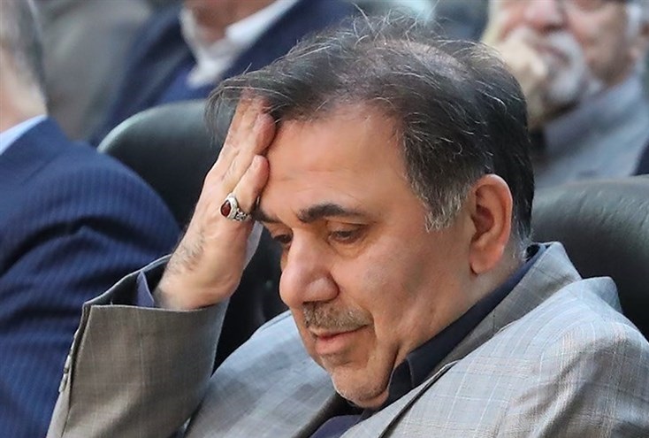 استیضاح ربیعی و آخوندی در دستور کار نمایندگان/ حضور جهانگیری برای استیضاح وزرای راه و کار در صحن علنی+ اسامی همراهان جهانگیری از دولت/ ربیعی استاد مهار استیضاح است/نیروهای کار را استثمار کرده‌اند/ وزیر کار برای اشتغال جوانان مناطق مرزی چه کرده است/ آقای ربیعی به درد ریاست سازمان تامین اجتماعی می‌خورید/ ربیعی صدای بازنشستگان و کارگران فولاد را نمی‌شنود/  مدیریت اقتصادی ربیعی نادرست است