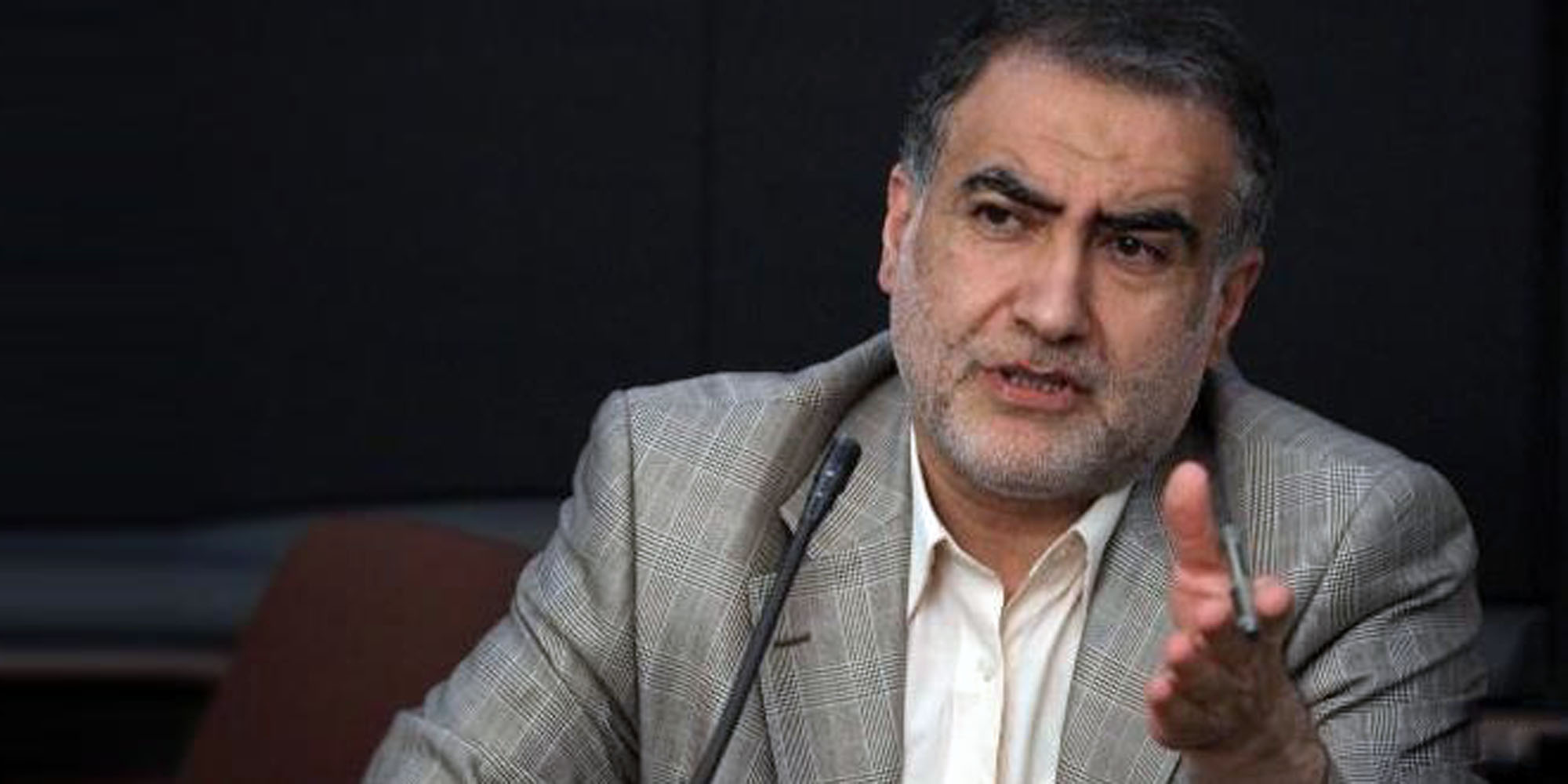 آغاز جلسه استیضاح وزیر راه/ کدام نمایندگان برای استیضاح آخوندی صحبت می‌کنند/ بیگی: وزارت راه آتش به خرمن اعتماد مردم نسبت به مسئولین انداخته