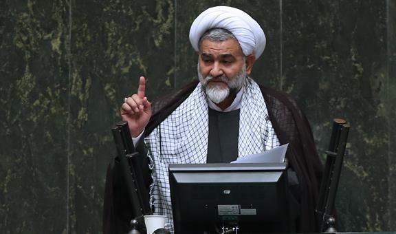 محمود حجتی وزیر ماند/ موافقان استیضاح وزیر جهاد کشاورزی چه گفتند؟/ حجتی: امیدوارم نارسایی‌هایم در پی تذکرات نمایندگان رفع شود/ نوروزی: لابیگری‌ها و رشوه‌گری‌های وزارت کشاورزی برای دولت خرج دارد