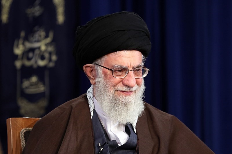 امام خامنه‌ای سال ۹۷ را سال «حمایت از کالای ایرانی» نامگذاری کردند/ مخاطب شعار امسال آحاد ملت و مسئولانند همه باید سخت کار کنند