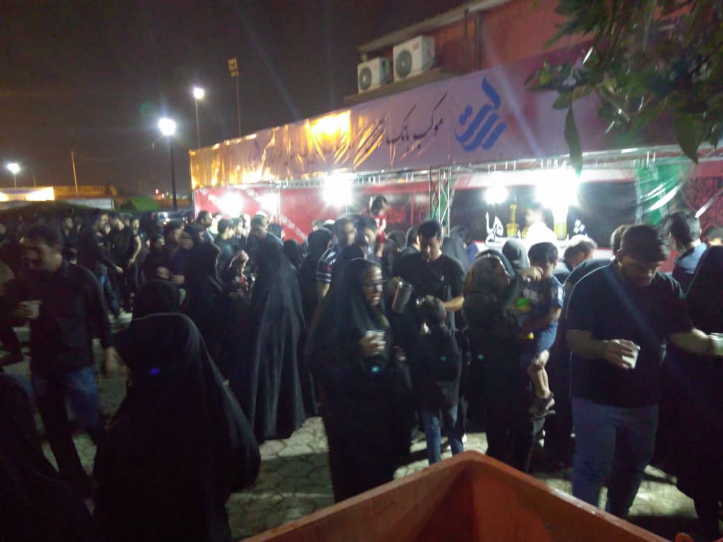 بانک قرض الحسنه رسالت، رسالت دینی خود را بجا آورد/ پیشگامی بانک رسالت خوزستان در برپایی مراسمات پرشگوه عزاداری حسینی با همکاری مالی بانک مردم محور/ تقدیر نماینده ولی فقیه از بانک قرض الحسنه رسالت خوزستان بخاطر عملکرد رضایت بخش در ایام دهه محرم/ زیارت عاشورا در دهه اول محرم در سراسر استان با حضور علما و مسئولین استانی در حال برگزاری است/ بانک قرض الحسنه رسالت بانکی اجتماعی با خدماتی نوین