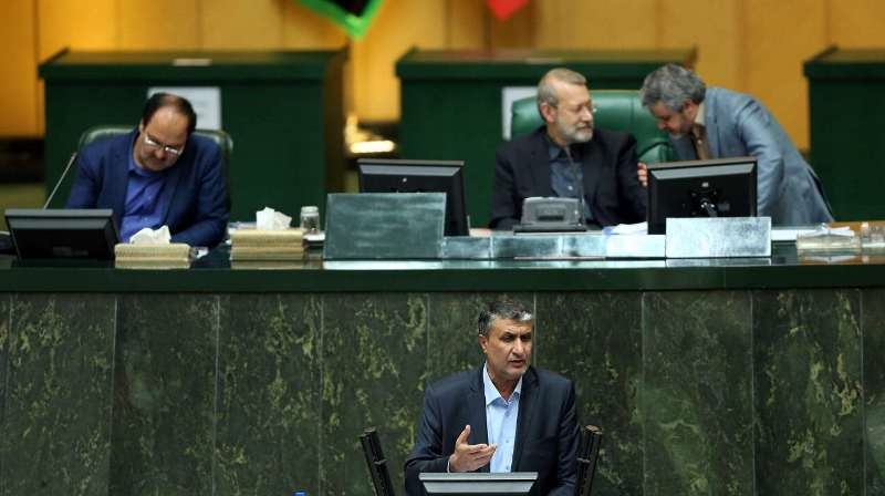 روحانی در جلسه دفاع از وزرای پیشنهادی؛ وزرای اقتصادی بار سنگینی را بر دوش دارند/ دژپسند در دفاع از برنامه های خود در مجلس عنوان کرد: تشکیل هسته های اندیشه ورزی مهمترین برنامه وزارت اقتصاد و دارایی/شریعتمداری در دفاع از برنامه خود برای وزارت تعاون، کار و رفاه اجتماعی: تشریح علت عدم حضور در جلسه بررسی استیضاح وزیر صمت/ اسلامی:پیشگیری از توسعه حاشیه نشینی مهمترین برنامه وزارت راه و شهرسازی می شود
