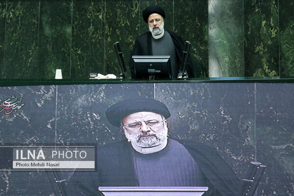 یک مقام معاونت پارلمانی ریاست&zwnj;جمهوری : شاید برخی نمایندگان با دانش پارلمانی آشنایی کافی نداشته باشند / به صلاح نمایندگان نیست در حوزه اجرا دخالت کنند