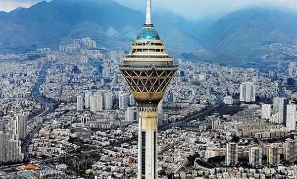 بازدید رایگان بانوان از برج میلاد در روز زن
