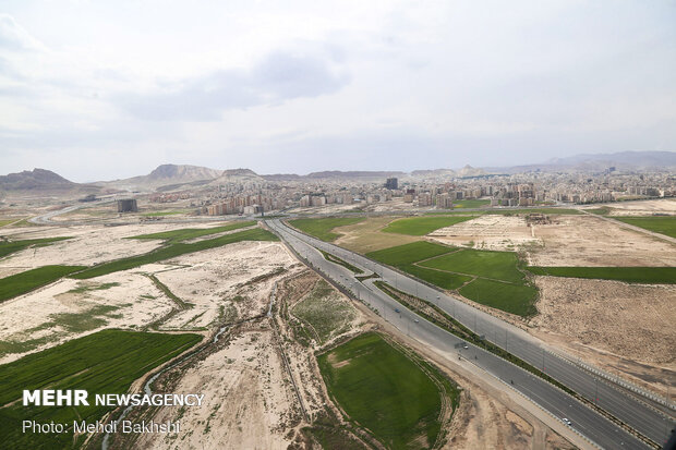 استان قم بی محابا به سمت بیابانی شدن می رود