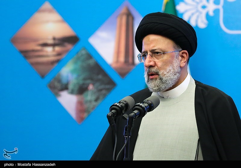 دیدار رئیس جمهور با نخبگان و اقشار مختلف استان مازندران آغاز شد دیدار رئیس جمهور با نخبگان و اقشار مختلف استان مازندران آغاز شد
