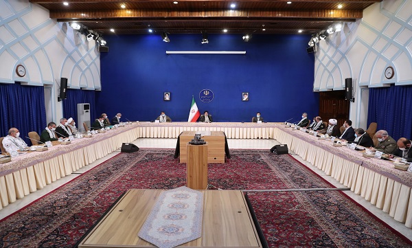 راهیان نور از مصادیق بارز «جهاد تبیین» است/ دفاع مقدس ظرفیت تحول‌آفرینی عظیمی دارد/ حرکت عظیم راهیان نور ایمان راسخ مردم و در نتیجه قدرت و قوت ملی را تحکیم، تقویت و ارتقا می‌بخشد